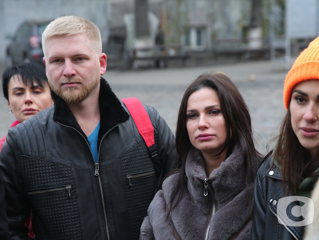 Світами за скарбами: стали известны имена всех участников нового тревел-шоу